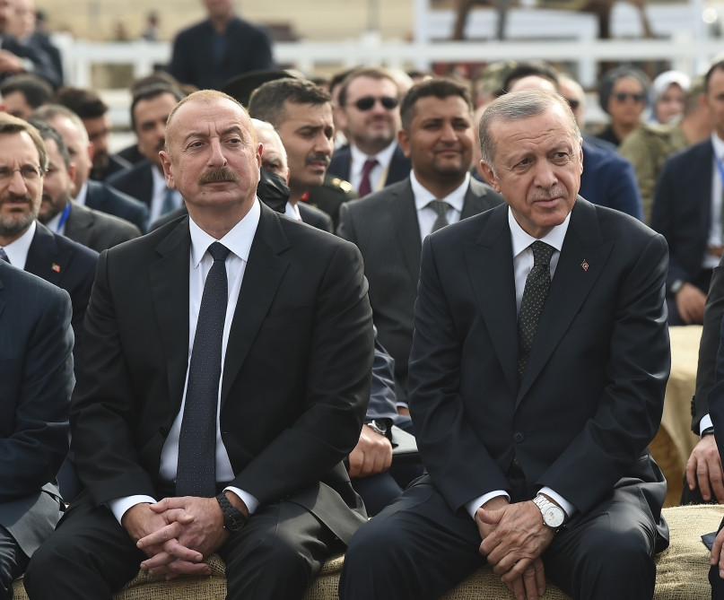Azərbaycan və Türkiyə prezidentləri Zəngilanda “Dost Aqropark” ağıllı kənd təsərrüfatı kompleksinin birinci mərhələsinin açılışında iştirak ediblər<font color='red'> - YENİLƏNİB</font><font color=red> - FOTOLAR</font>