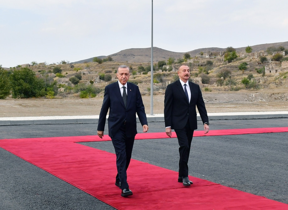 Cəbrayıl şəhərində Türkiyə Prezidenti Rəcəb Tayyib Ərdoğanın rəsmi qarşılanma mərasimi keçirilib<font color='red'> - YENİLƏNİB</font><font color=red> - FOTOLAR</font>