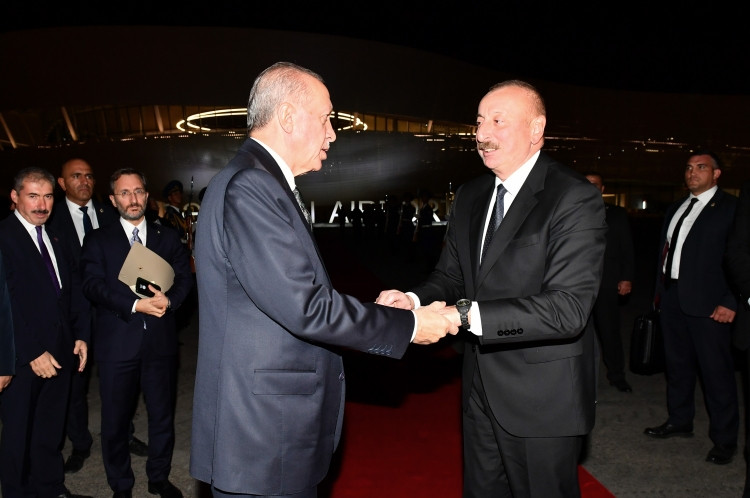 Türkiyə Prezidenti Rəcəb Tayyib Ərdoğanın Azərbaycana rəsmi səfəri başa çatıb<font color=red> - FOTOLAR</font>