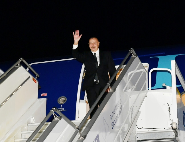 Azərbaycan Prezidenti İlham Əliyevin Gürcüstana işgüzar səfəri başa çatıb <font color=red> - FOTOLAR</font>