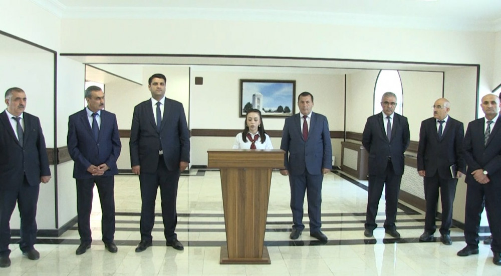 Kimya müəllimliyindən zərgərlik sənətinə ilk addımlar<font color=red> - FOTOLAR</font>