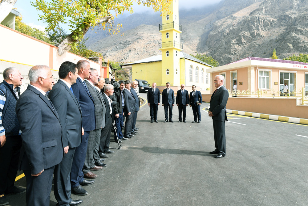 Xidmət mərkəzi gündəlik ehtiyacların ödənilməsini təmin edəcək<font color=red> - FOTOLAR</font>