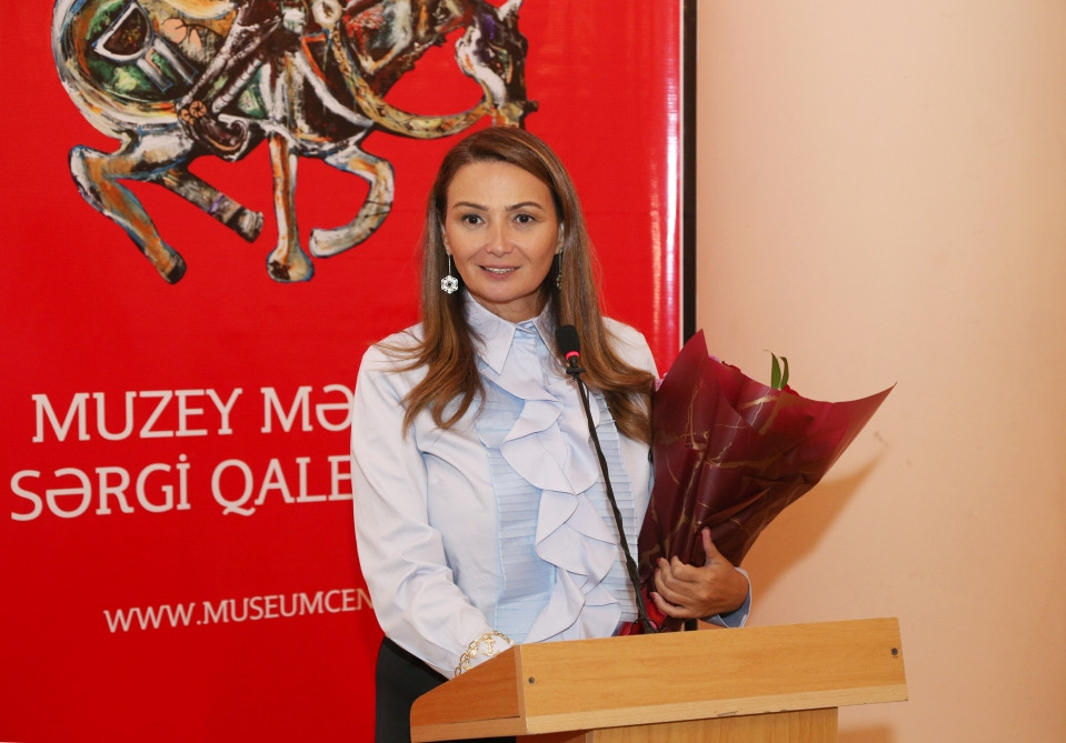 Əməkdar rəssam Ülviyyə Həmzəyevanın “Əcdadların izi ilə” adlı fərdi sərgisi açılıb<font color=red> - FOTOLAR</font>