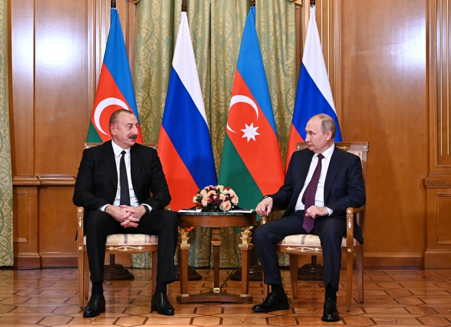 Soçidə Azərbaycan Prezidenti İlham Əliyev ilə Rusiya Prezidenti Vladimir Putin arasında ikitərəfli görüş keçirilib<font color='red'> - YENİLƏNİB</font><font color=red> - FOTOLAR</font>