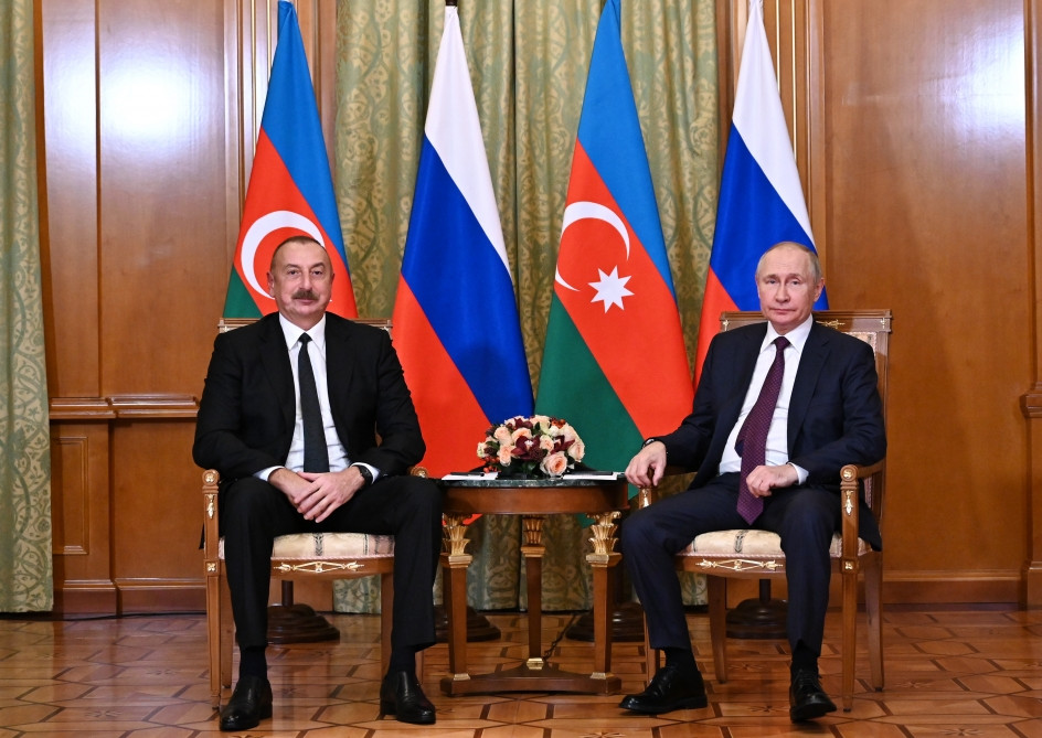  Soçidə Azərbaycan Prezidenti İlham Əliyev ilə Rusiya Prezidenti Vladimir Putin arasında ikitərəfli görüş keçirilib<font color='red'> - YENİLƏNİB</font><font color=red> - FOTOLAR</font>