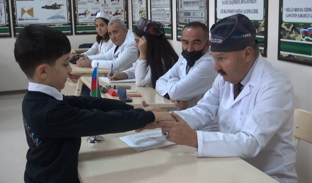 Naxçıvanda uşaqların kütləvi profilaktik müayinələrinə başlanılıb<font color=red> - FOTOLAR</font>