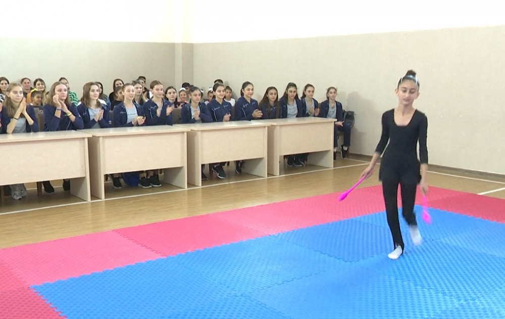 Azərbaycan Gimnastika Federasiyasının üzvləri və məşqçi-müəllimləri Naxçıvanda olublar<font color=red> - FOTOLAR</font>