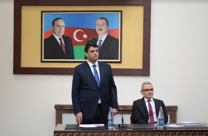 Türkiyənin Naxçıvandakı baş konsulu tələbələrlə görüşüb<font color=red> - FOTOLAR</font>