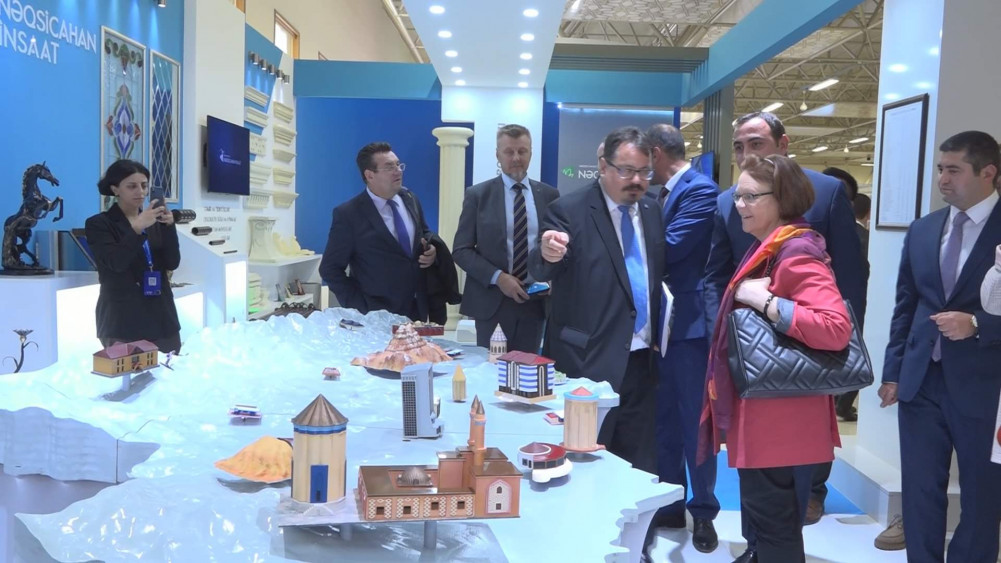 Naxçıvan Biznes Mərkəzində Azərbaycanda fəaliyyət göstərən Avropa İttifaqının nümayəndə heyəti ilə  görüş keçirilib<font color=red> - FOTOLAR</font>
