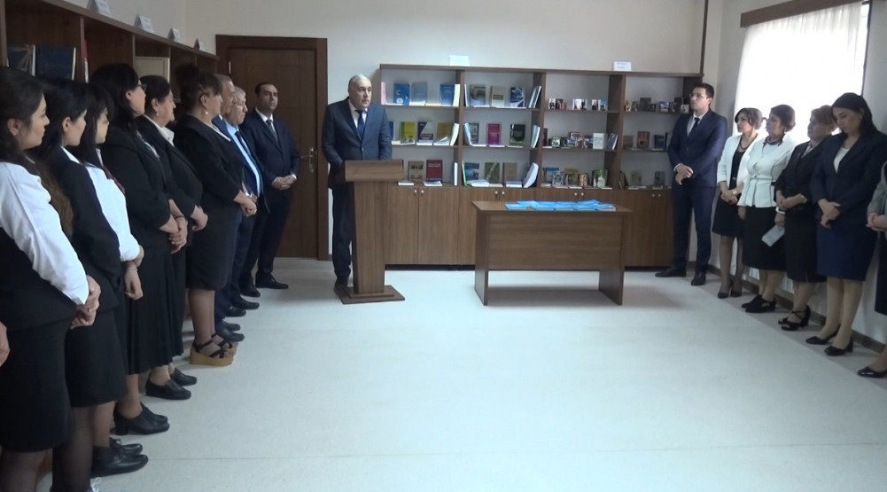 Naxçıvan Müəllimlər İnstitutunda yeni monoqrafiyanın təqdimatı keçirilib<font color=red> - FOTOLAR</font>