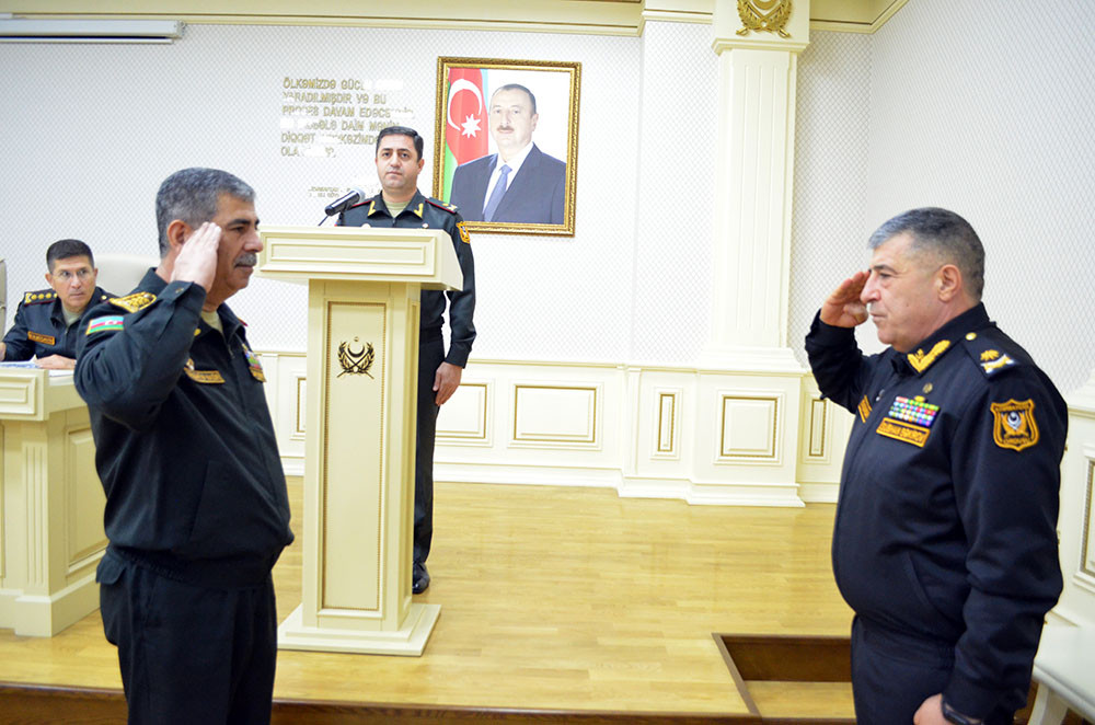 Müdafiə Nazirliyində xidməti müşavirə keçirilib<font color=red> - FOTOLAR</font>