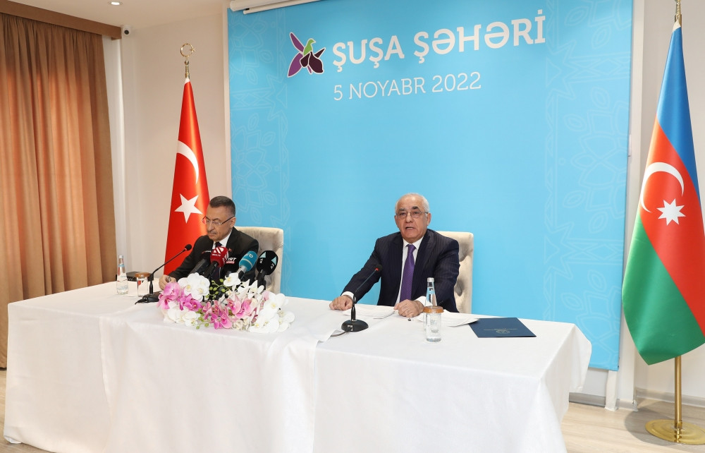 Azərbaycanın Baş naziri və Türkiyənin Vitse-prezidenti Şuşa şəhərində olublar<font color=red> - FOTOLAR</font>