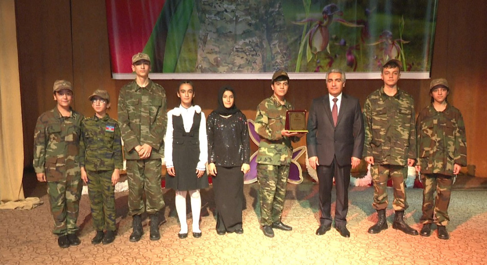 Məktəblilər arasında yaradıcılıq müsabiqəsi yekunlaşıb<font color=red> - FOTOLAR</font>
