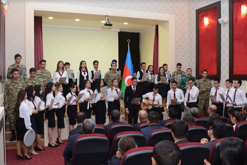 NDU-da Dövlət Bayrağı Günü qeyd edilib<font color=red> - FOTOLAR</font>