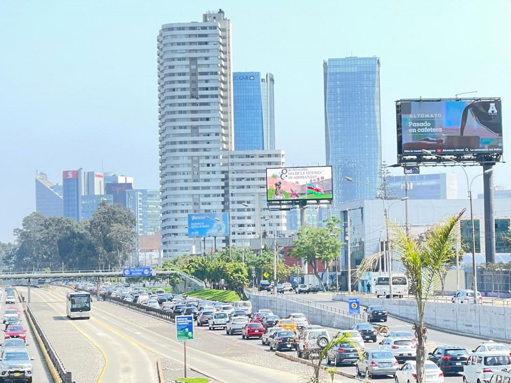Perunun paytaxtının küçələrində Azərbaycanla bağlı bilbordlar yerləşdirilib<font color=red> - FOTOLAR</font>