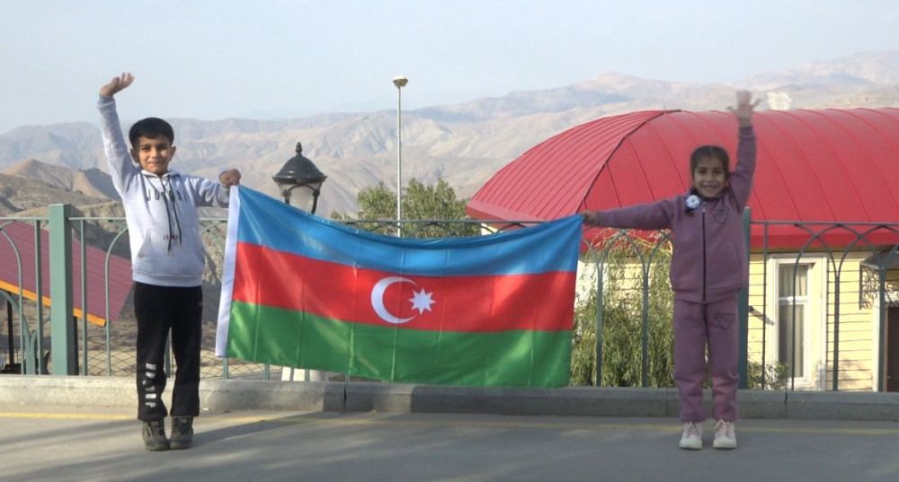 Vətən müharibəsi iştirakçıları və ailələri Ağbulaqda istirahət ediblər<font color=red> - FOTOLAR</font>