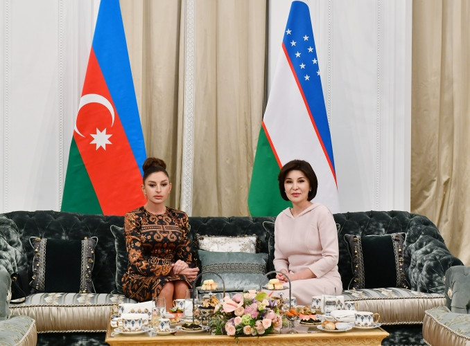 Azərbaycanın birinci xanımı Mehriban Əliyevanın Özbəkistanın birinci xanımı Ziroatxon Mirziyoyeva ilə görüşü olub<font color=red> - FOTOLAR</font>