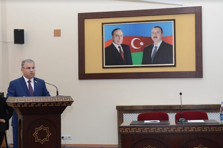 Naxçıvan Dövlət Universitetində Konstitusiya Günü münasibətilə tədbir keçirilib<font color=red> - FOTOLAR</font>