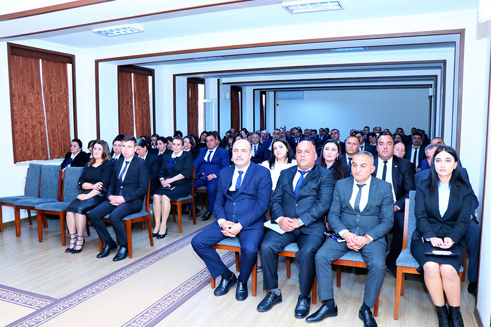 Ordubad rayonunda bir sıra məktəblər mükafatlandırılıb<font color=red> - FOTOLAR</font>