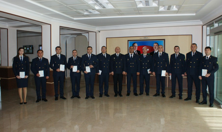 “Gömrük rəsmiləşməsinin aparılması və sürətli gömrük xidməti” mövzusunda təlim keçirilib<font color=red> - FOTOLAR</font>