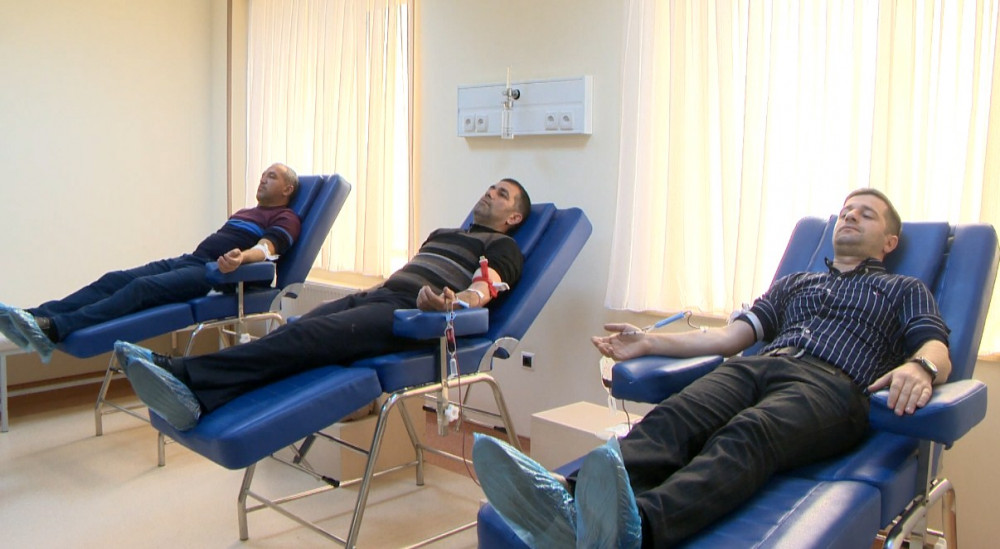 Dəmiryolçulardan talassemiya və hemofiliya xəstələrinə dəstək <font color=red> - FOTOLAR</font>