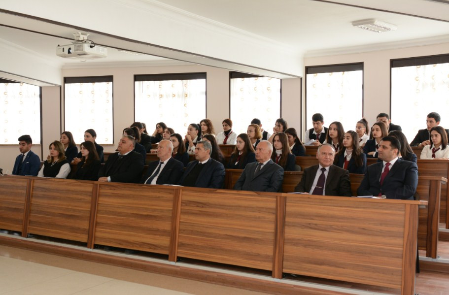 Naxçıvan Dövlət Universitetində beynəlxalq simpozium keçirilib<font color=red> - FOTOLAR</font>