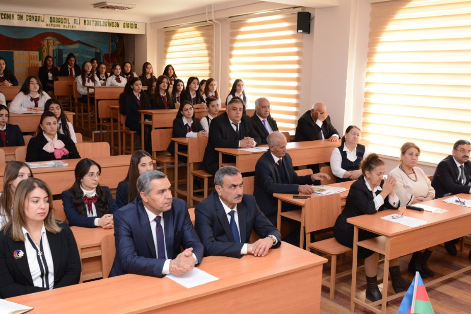 Naxçıvan Dövlət Universitetində Əhməd Cavadın 130 illiyi qeyd edilib<font color=red> - FOTOLAR</font>