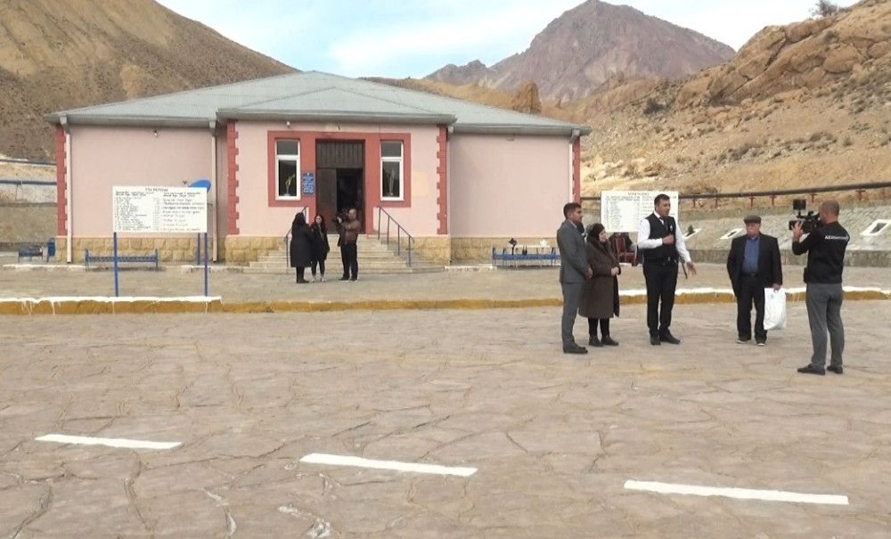 Naxçıvandakı təbii müalicə mərkəzlərinə mediatur təşkil edilib<font color=red> - FOTOLAR</font>