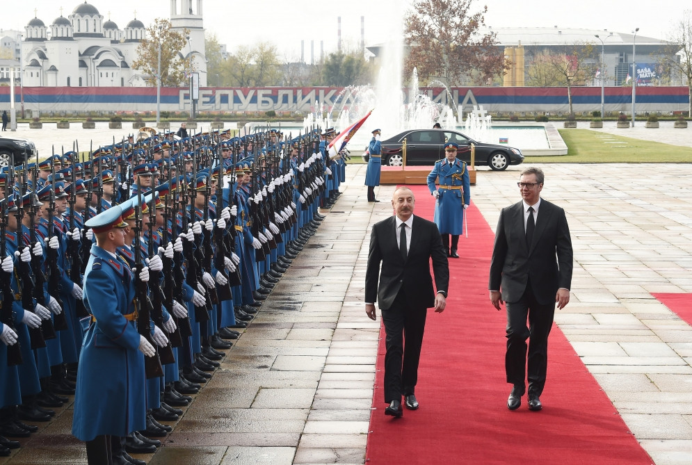 Azərbaycan Prezidenti İlham Əliyevin Belqradda rəsmi qarşılanma mərasimi olub<font color=red> - FOTOLAR</font>