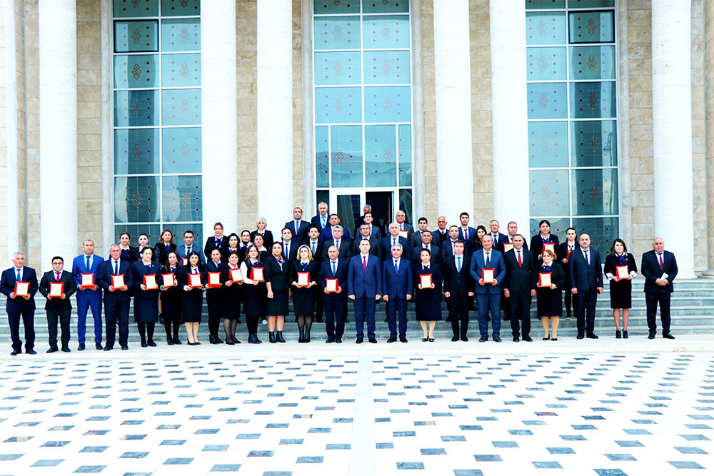 Şərur məktəbinin məzunu muxtar respublika birincisi olub<font color=red> - FOTOLAR</font>