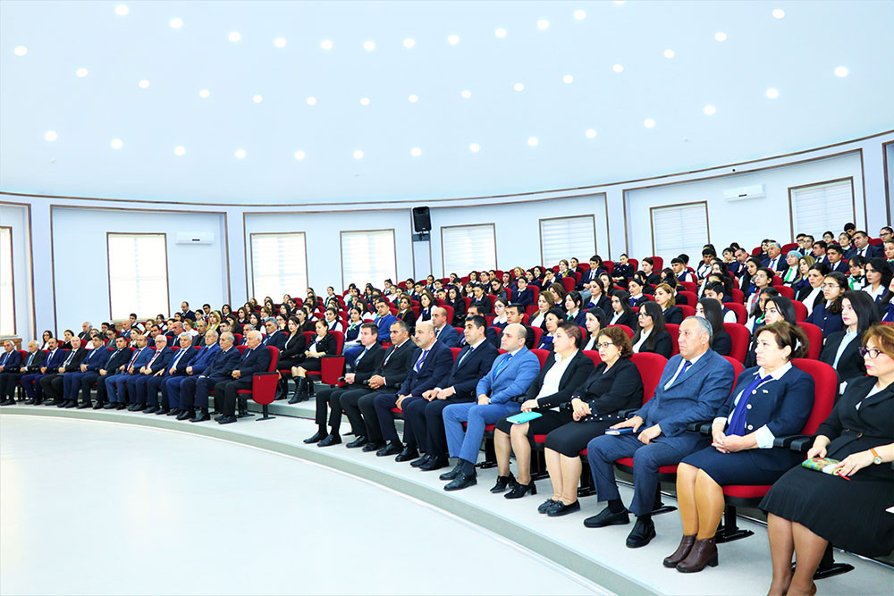 "Sabahın tədqiqatçıları-2023" layihəsi çərçivəsində şagirdlər alimlərlə birlikdə 39 layihə üzrə tədqiqatlar aparacaqlar<font color=red> - FOTOLAR</font>