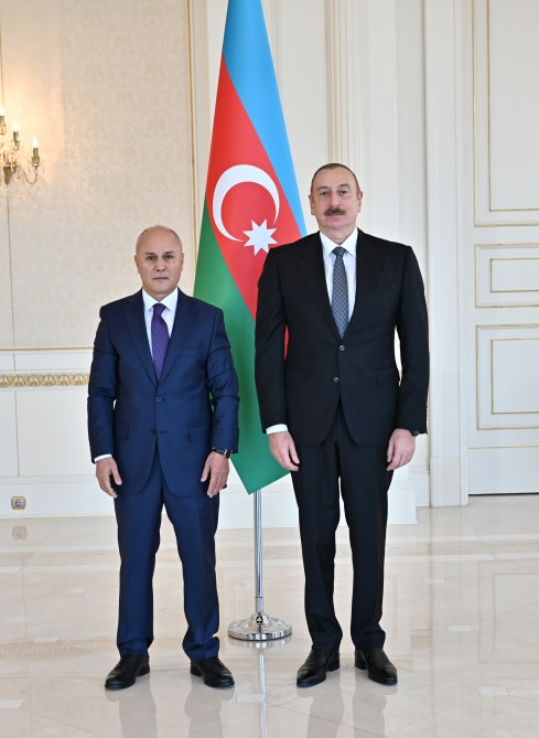 Prezident İlham Əliyev Liviyanın Azərbaycanda yeni təyin olunan səfirinin etimadnaməsini qəbul edib<font color='red'> - YENİLƏNİB</font><font color=red> - FOTOLAR</font>