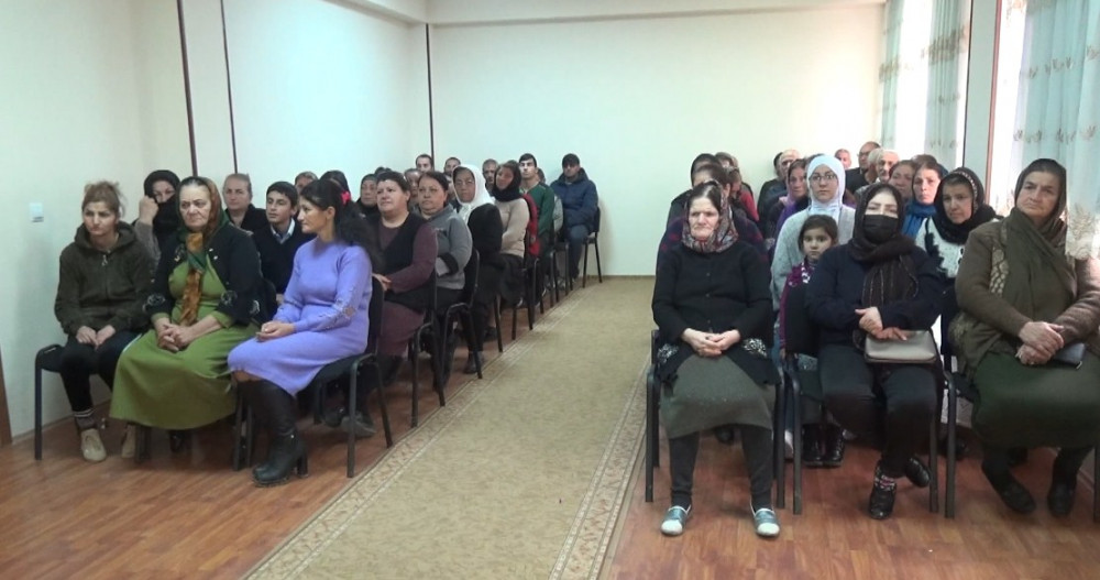 Məhdud fiziki imkanlı şəxslərə sovqatlar verilib<font color=red> - FOTOLAR</font>