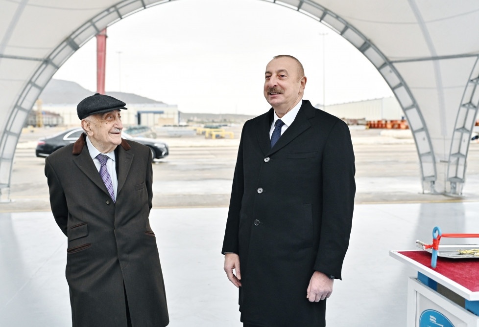 Prezident İlham Əliyev “Akademik Xoşbəxt Yusifzadə” tankerinin istismara verilməsi mərasimində iştirak edib<font color='red'> - YENİLƏNİB</font><font color=red> - FOTOLAR</font>