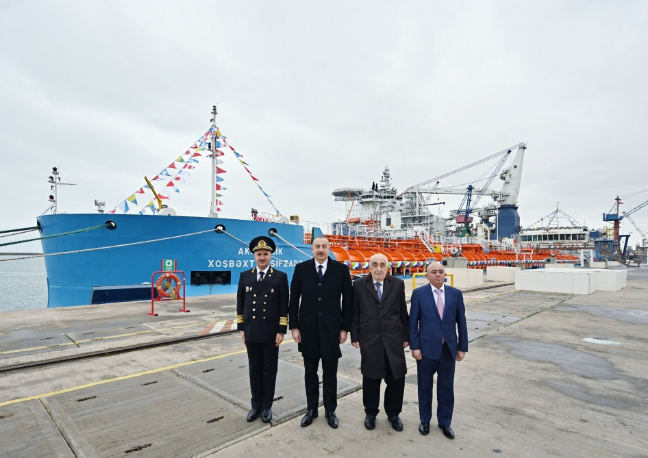 Prezident İlham Əliyev “Akademik Xoşbəxt Yusifzadə” tankerinin istismara verilməsi mərasimində iştirak edib<font color='red'> - YENİLƏNİB</font><font color=red> - FOTOLAR</font>