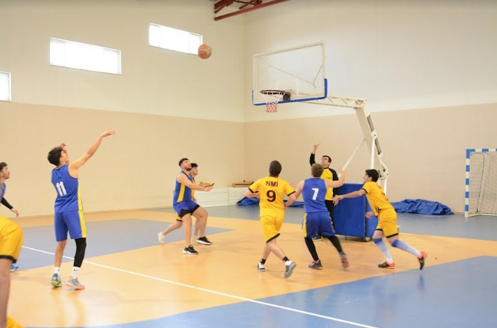 Tələbələr arasında basketbol birinciliyi keçirilib<font color=red> - FOTOLAR</font>