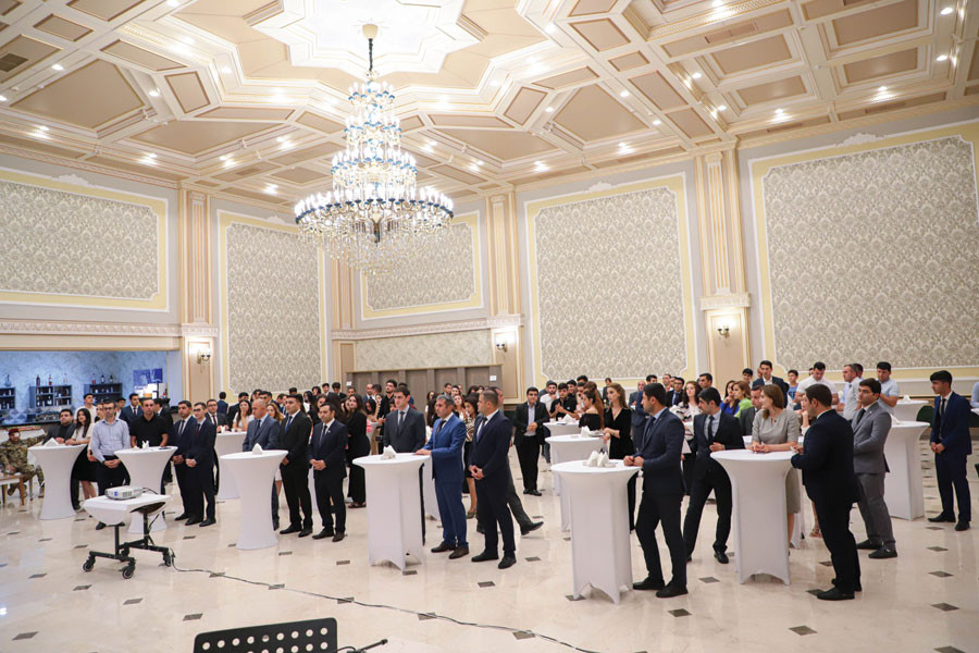 Xeyirxahlıq və təşəbbüskarlıq rəmzi olan könüllülər hərəkatı<font color=red> - FOTOLAR</font>