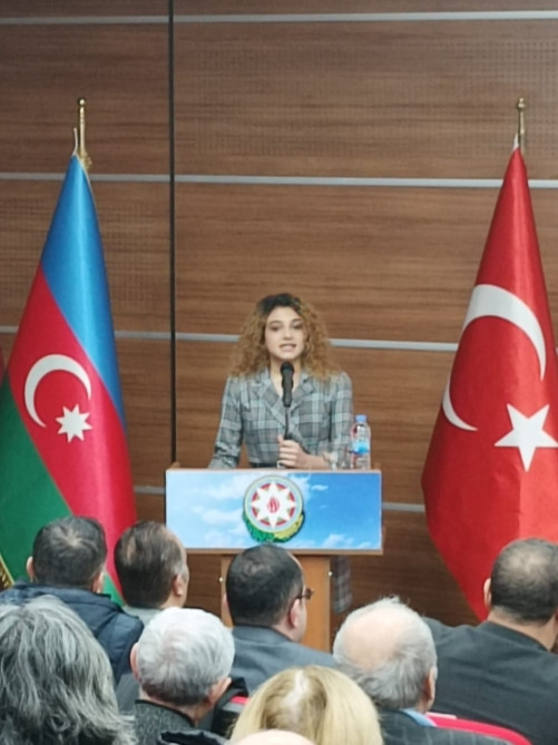 Ümummilli lider Heydər Əliyevin əziz xatirəsi Qarsda ehtiramla anılıb<font color=red> - FOTOLAR</font>