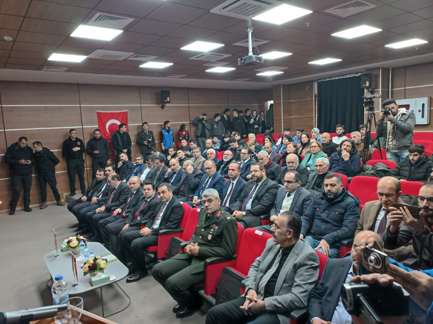 Ümummilli lider Heydər Əliyevin əziz xatirəsi Qarsda ehtiramla anılıb<font color=red> - FOTOLAR</font>