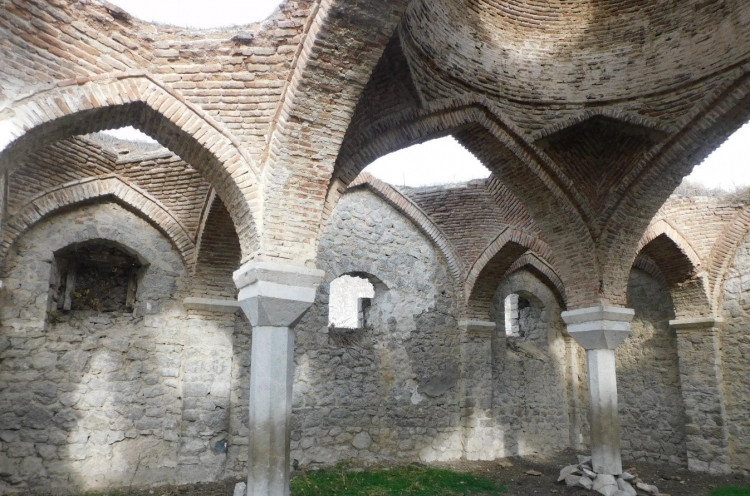 Malıbəyli məscidinin qalıqları aşkar edilib<font color=red> - FOTOLAR</font>