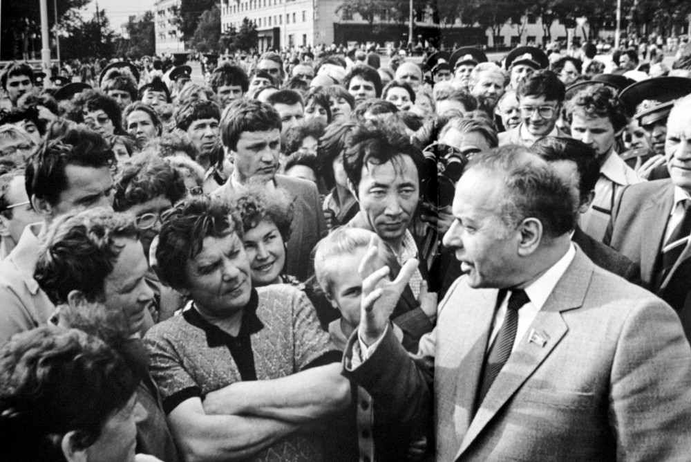 Bugünkü qüdrətli Azərbaycan Heydər Əliyev ideyalarının təntənəsidir<font color='red'> - FOTOKOMPOZİSİYA</font><font color=red> - FOTOLAR</font>
