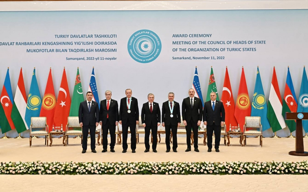 Bugünkü qüdrətli Azərbaycan Heydər Əliyev ideyalarının təntənəsidir<font color='red'> - FOTOKOMPOZİSİYA</font><font color=red> - FOTOLAR</font>
