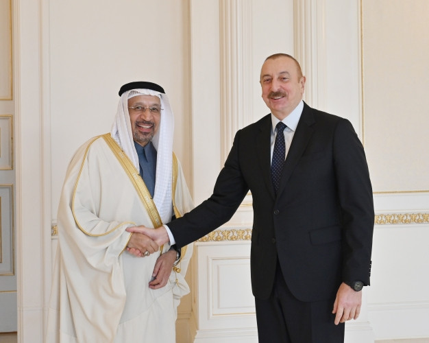 Prezident İlham Əliyev Səudiyyə Ərəbistanı Krallığının investisiya nazirinin başçılıq etdiyi nümayəndə heyətini qəbul edib<font color='red'> - YENİLƏNİB</font><font color=red> - FOTOLAR</font>