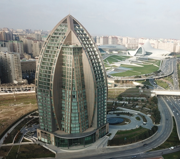 Prezident İlham Əliyev və birinci xanım Mehriban Əliyeva “The Ritz-Carlton Baku” otelinin açılışında iştirak ediblər<font color='red'> - YENİLƏNİB</font><font color=red> - FOTOLAR</font>