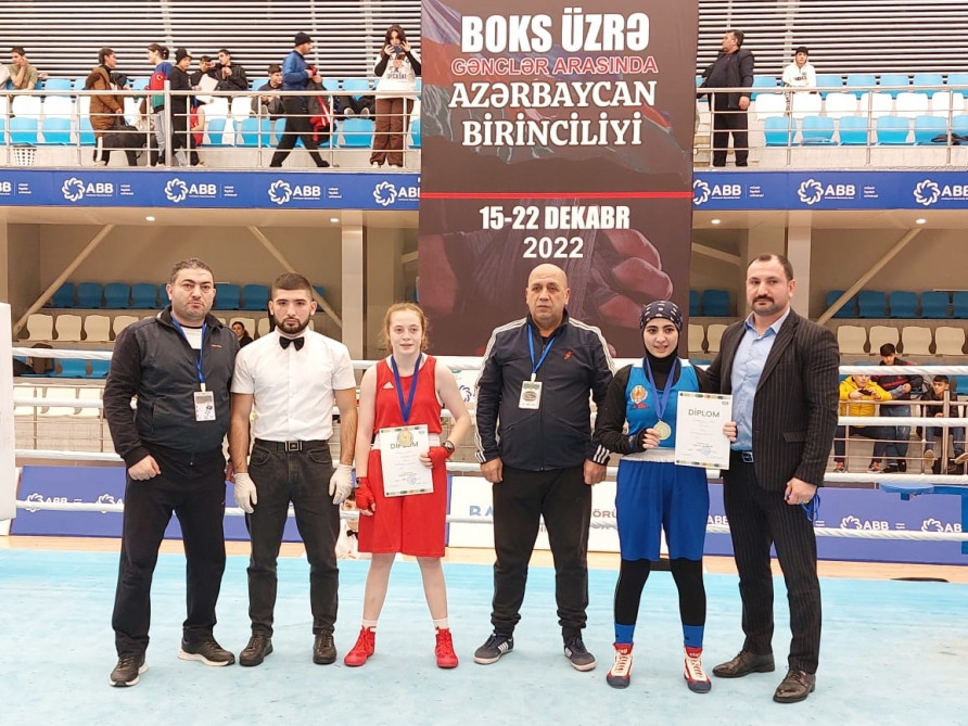 Qız və qadın boksçular arasında ölkə birinciliyinin qalibləri müəyyənləşib<font color=red> - FOTOLAR</font>