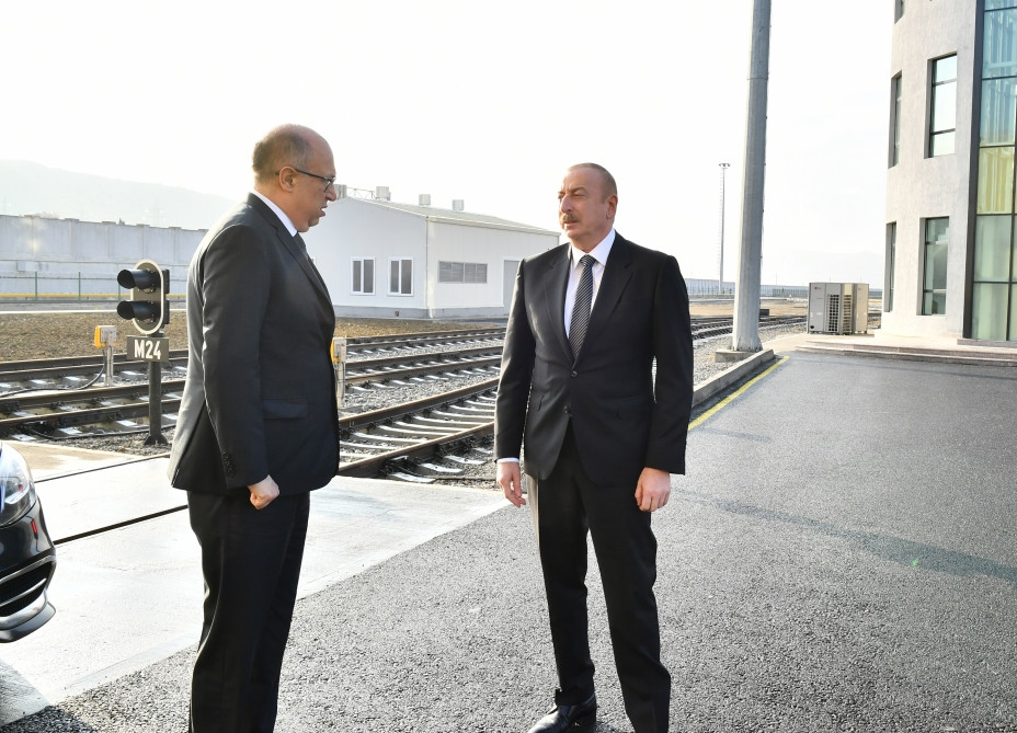 Prezident İlham Əliyev Bakı Metropoliteninin “Xocəsən” elektrik deposunun və stansiyasının açılışında iştirak edib<font color='red'> - YENİLƏNİB</font><font color=red> - FOTOLAR</font>