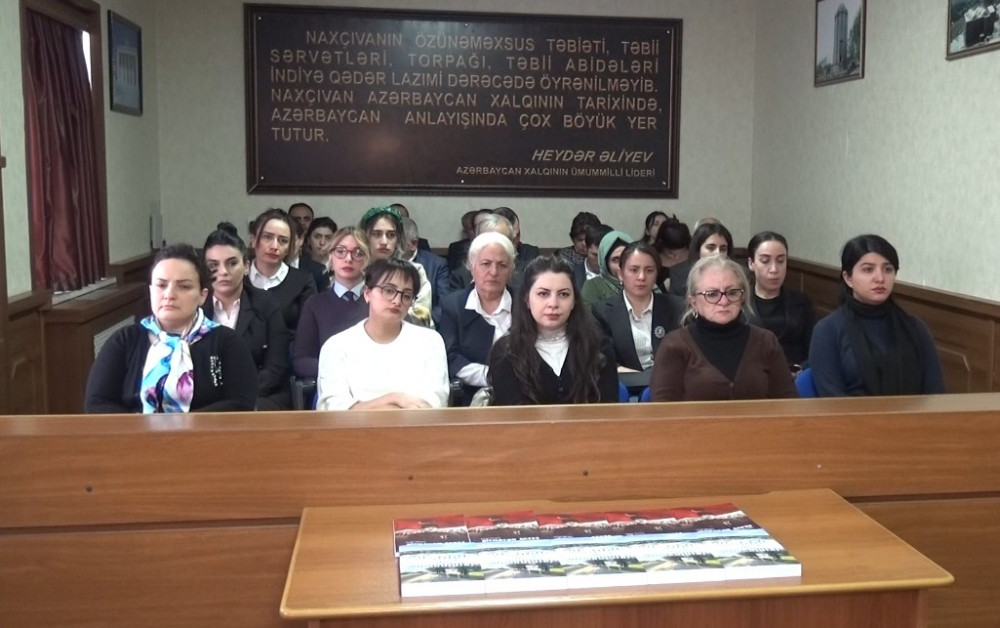 AMEA-nın Naxçıvan Bölməsində yeni kitabların təqdimat mərasimi keçirilib<font color=red> - FOTOLAR</font>
