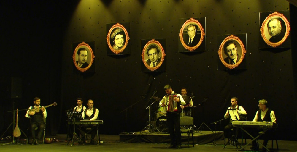 Əməkdar artist Teymur Əmrahın ifası konserti yaddaqalan edib<font color=red> - FOTOLAR</font>