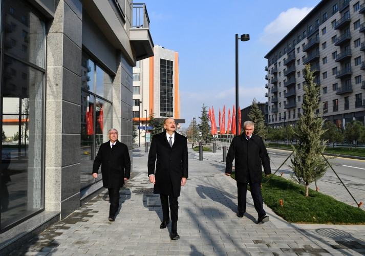 Bakı Ağ Şəhərdə bir sıra infrastruktur obyektlərinin inşası tamamlanıb, Prezident görülən işlərlə tanış olub<font color='red'> - YENİLƏNİB</font><font color=red> - FOTOLAR</font>