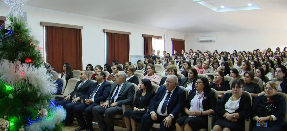 Naxçıvan Müəllimlər İnstitutunda bayram tədbiri keçirilib<font color=red> - FOTOLAR</font>